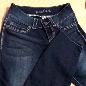 Maurice Dark Blue Jeans with semi skinny leg